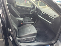 Volkswagen 2024 Passat 2.0 TSI 330 TSI Elite Edition - 6