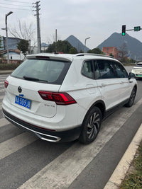 Volkswagen 2024 Tiguan L 1.5 TSI 300 TSI Front-Wheel-Drive Smart Enjoy Edition - 3