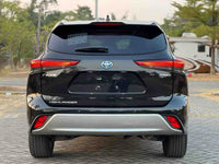 Toyota 2022 Highlander Hybrid 2.5 CVT 2WD Prestige 7-seater - 9