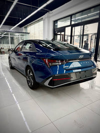 Hyundai 2023 Elantra Sedan 1.5 CVT TOP Flagship Version - 4