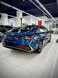 Hyundai 2023 Elantra Sedan 1.5 CVT TOP Flagship Version - 6