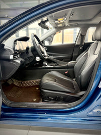 Hyundai 2023 Elantra Sedan 1.5 CVT TOP Flagship Version - 13