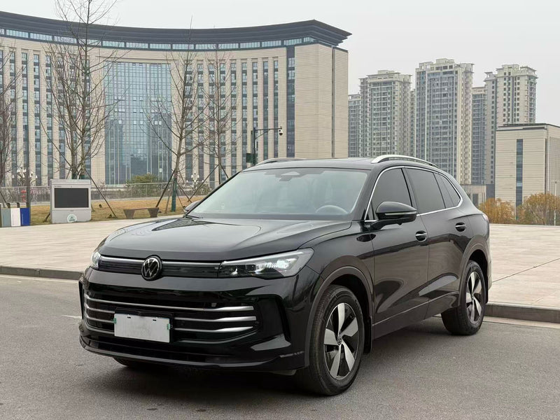 Volkswagen 2024 Tiguan L PRO 2.0 TSI 330 TSI Front-Wheel-Drive IQ Drive Version