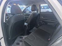 Hyundai 2023 Elantra Sedan 1.5 CVT GLS Advanced Version - 8