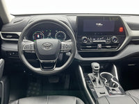 Toyota 2024 Highlander Hybrid 2.5 CVT Intelligent Electric Hybrid 2WD Elite 7-Seater - 6