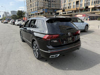 Volkswagen 2024 Tiguan L R-Line 2.0 TSI 330 TSI Front-Wheel-Drive R-Line Beyond Enjoy Edition - 9