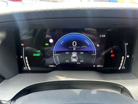 Toyota 2024 Camry Dual Engine 2.0HE CVT Elite Edition - 9