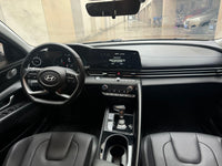 Hyundai 2023 Elantra Sedan 1.5 CVT LUX Prestige Version - 6