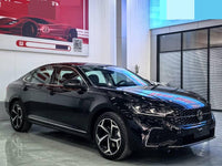 Volkswagen 2025 Passat 2.0 TSI 330 TSI Outstanding Edition Starry Sky Elite Version - 3
