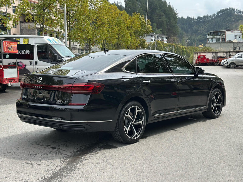 Volkswagen 2025 Passat 2.0 TSI 330 TSI Outstanding Edition Starry Sky Elite Version