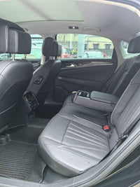 Volkswagen 2024 Passat 2.0 TSI 380 TSI Starlight Elite - 7