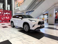 Toyota 2024 Highlander Hybrid 2.5 CVT Intelligent Electric Hybrid 4WD Luxury 7-Seater - 3