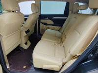 Toyota 2022 Highlander Hybrid 2.5 CVT 2WD Prestige 7-seater - 6