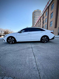 Hyundai 2023 Elantra Sedan 1.5 CVT LUX Prestige Version - 8