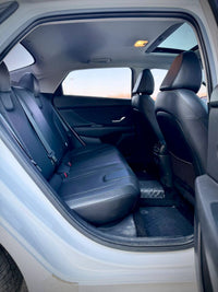 Hyundai 2023 Elantra Sedan 1.5 CVT LUX Prestige Version - 10
