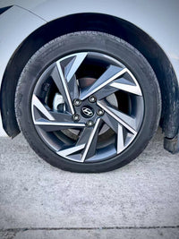 Hyundai 2023 Elantra Sedan 1.5 CVT LUX Prestige Version - 9