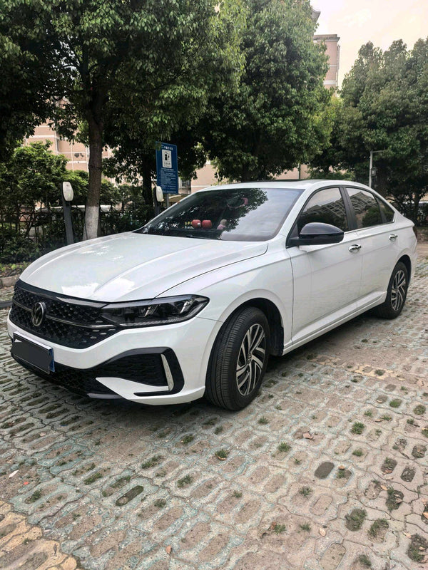 Volkswagen 2024 Lavida 1.5 TSI 300 TSI Starry Sky Man Yi Edition