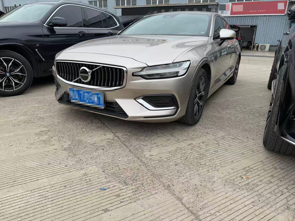 Volvo 2023 S60 48V 2.0T B4 Intelligent Escape Luxury Edition