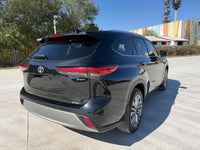 Toyota 2024 Highlander Hybrid 2.5 CVT Intelligent Electric Hybrid 4WD Prestige 7-Seater - 4