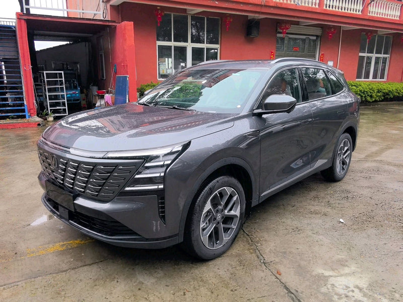 Changan 2025 CS75 PLUS 1.5T New Blue Whale Smart Excellence Model