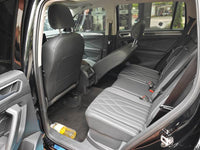Volkswagen 2024 Tiguan L R-Line 2.0 TSI 330 TSI Front-Wheel-Drive R-Line Dragon Brilliance Edition - 6