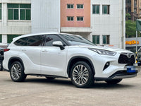 Toyota 2024 Highlander Hybrid 2.5 CVT Intelligent Electric Hybrid 4WD Prestige 7-Seater - 3