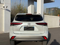 Toyota 2024 Highlander Hybrid 2.5 CVT Intelligent Electric Hybrid 4WD Elite 7-Seater - 8