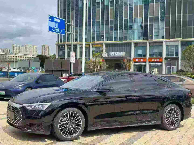 BYD HAN 2024 Han DM-i 1.5T CVT Glory Edition 121 km Enjoyment Model
