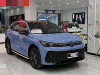 Volkswagen 2024 Tiguan L PRO 2.0 TSI 380 TSI All-Wheel-Drive R-Line IQ Pilot Version - 3