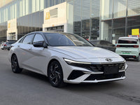 Hyundai 2023 Elantra Sedan 1.5 CVT GLS Advanced Version - 3