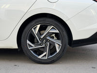 Hyundai 2023 Elantra Sedan 1.5 CVT GLS Advanced Version - 7
