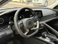Hyundai 2023 Elantra Sedan 1.5 CVT GLS Advanced Version - 8