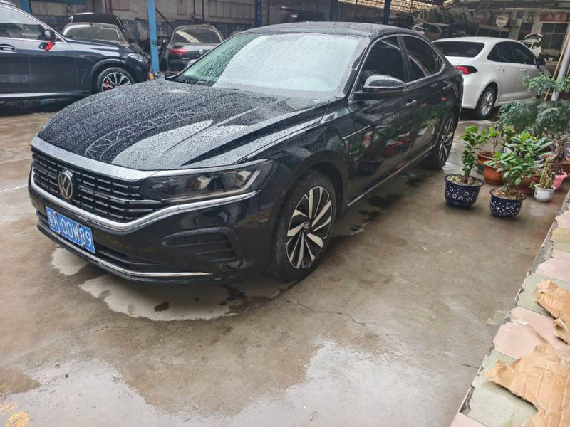 Volkswagen 2024 Passat 2.0 TSI 330 TSI Starlight Elite Edition
