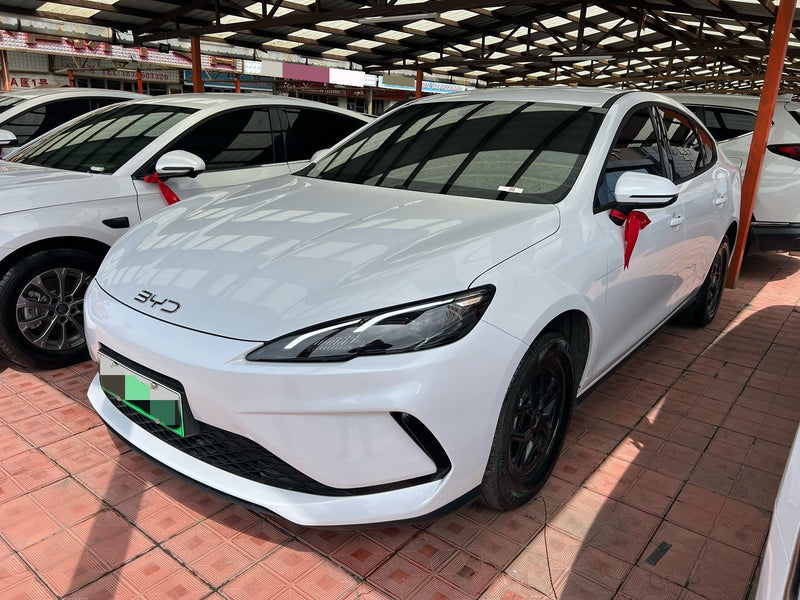 BYD 2026 Seal 05 DM-i 1.5 CVT 128 km Luxury Model