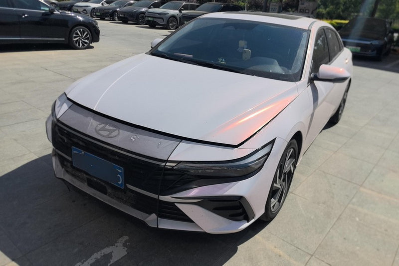 Hyundai 2023 Elantra Sedan 1.5 CVT LUX Prestige Version