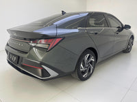 Hyundai 2023 Elantra Sedan 1.5 CVT TOP Flagship Version - 4