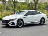 Volkswagen 2023 CC 2.0 TSI 380 TSI Striking Edition - 1
