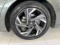 Hyundai 2023 Elantra Sedan 1.5 CVT TOP Flagship Version - 12