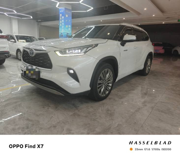 Toyota 2022 Highlander Hybrid 2.5 CVT 2WD Prestige 7-seater