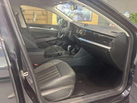 Volkswagen 2025 Passat 1.4 TSI 280 TSI Outstanding Edition Business Version - 4