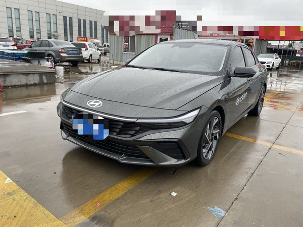 Hyundai 2023 Elantra Sedan 1.5 CVT TOP Flagship Version