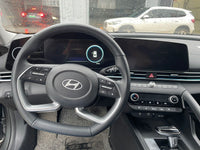 Hyundai 2023 Elantra Sedan 1.5 CVT TOP Flagship Version - 3