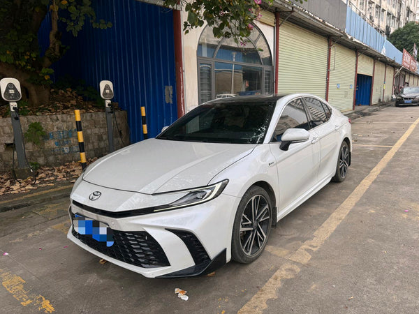 Toyota 2024 Camry Dual Engine 2.0HS CVT Sport Edition