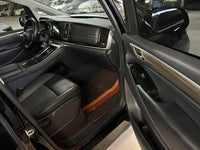 Trumpchi 2023 M8 2.0T 390T Lingxiu Series Luxury Version - 4