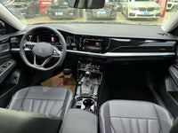 Volkswagen 2024 Passat 2.0 TSI 380 TSI Starlight Luxury - 4