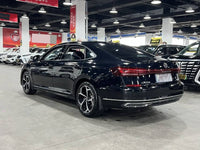 Volkswagen 2024 Passat 2.0 TSI 380 TSI Starlight Elite - 9