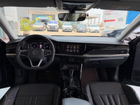 Volkswagen 2024 Passat 2.0 TSI 380 TSI Starry Sky Longteng Edition - 8