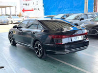 Volkswagen 2024 Passat 2.0 TSI 380 TSI Starry Sky Longteng Edition - 6
