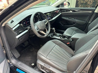 Volkswagen 2024 Passat 2.0 TSI 380 TSI Elite - 4