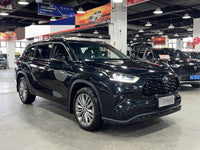 Toyota 2024 Highlander Hybrid 2.5 CVT Intelligent Electric Hybrid 4WD Prestige 7-Seater - 3